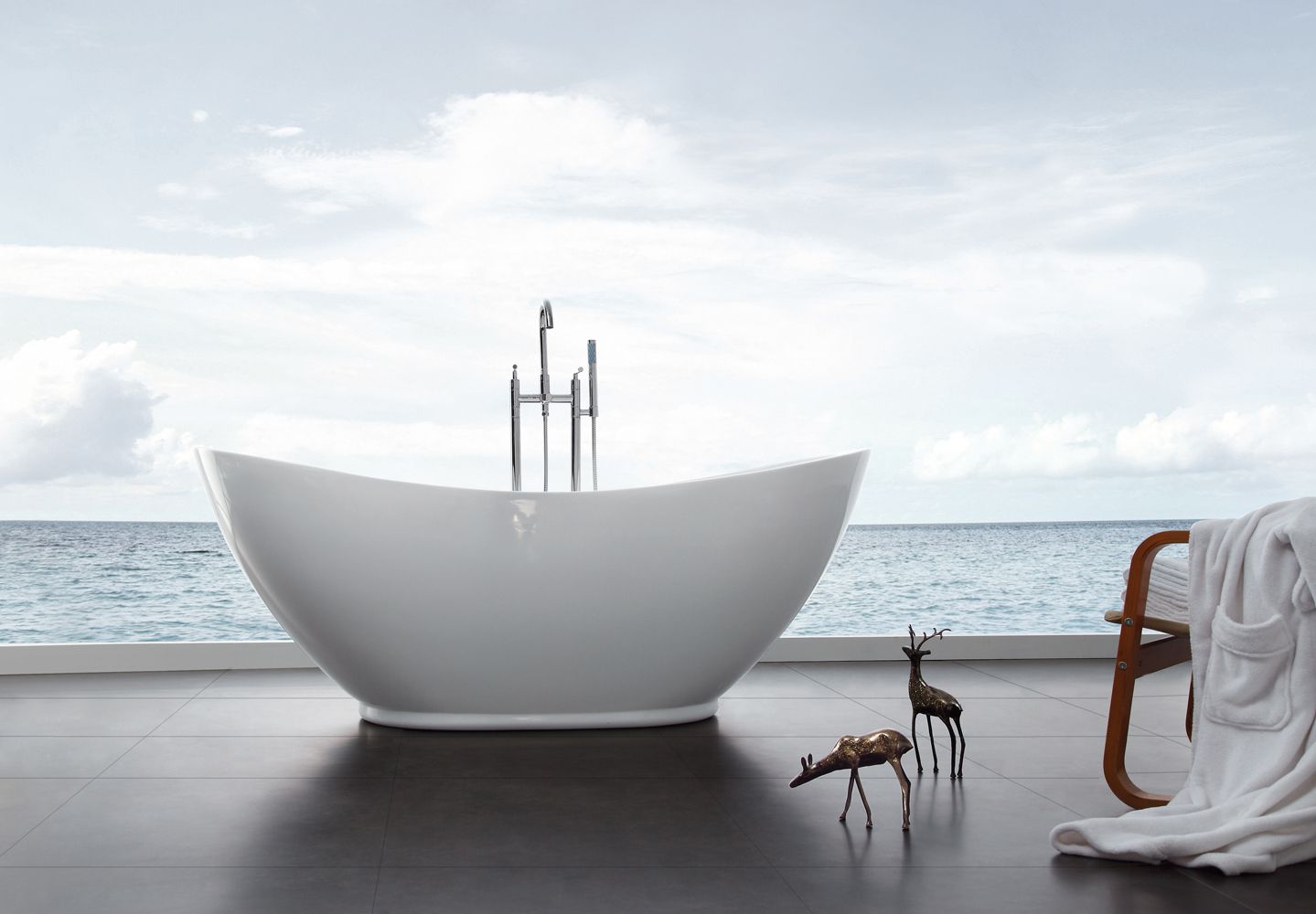Acrylic Bathtub Freestanding 69/" Soaking Tub Orlando Modern Bathtub