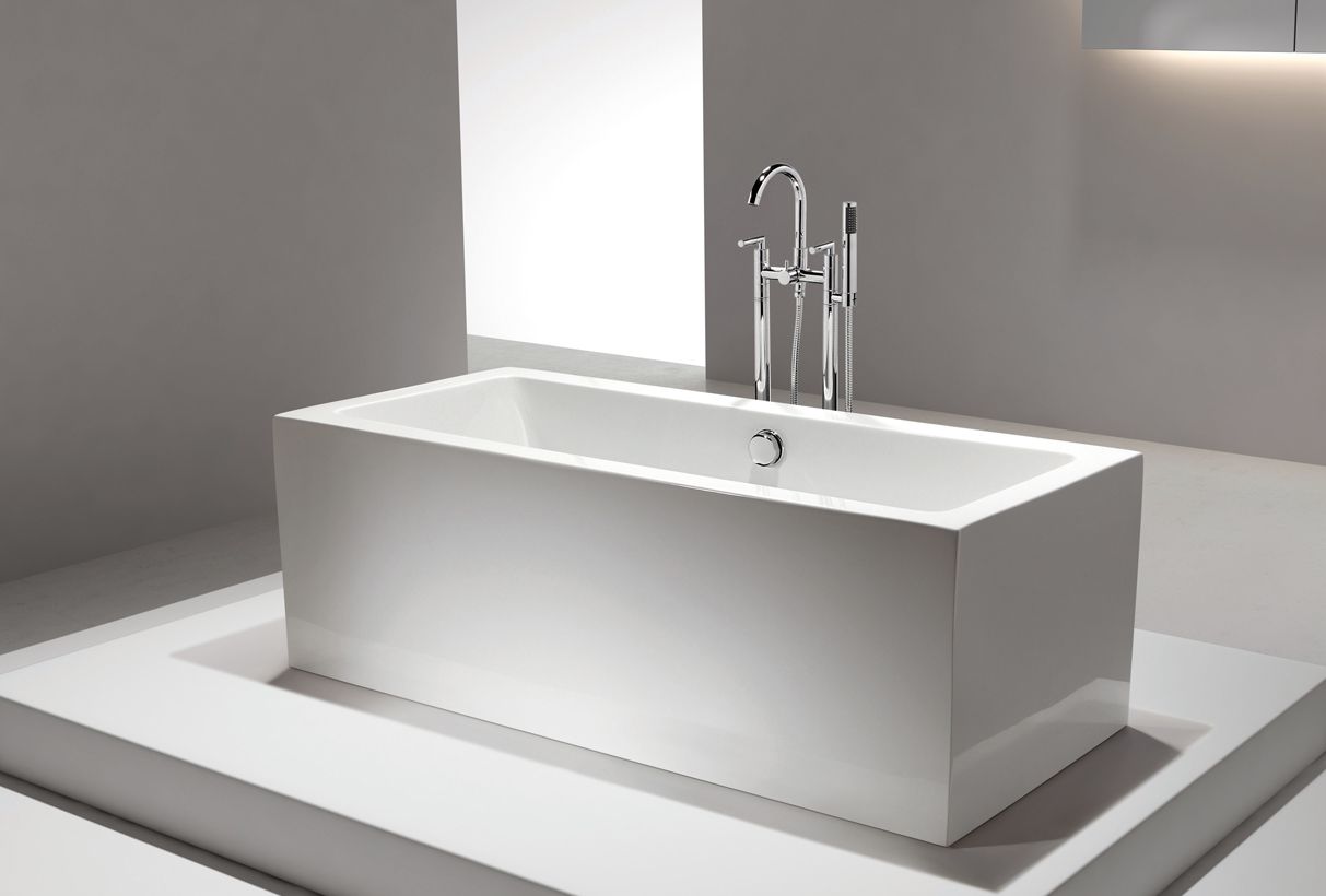 Italio Acrylic Freestanding Soaking Bathtub 60